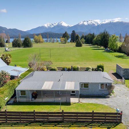 Kepler Retreat - Te Anau Holiday Home Luaran gambar